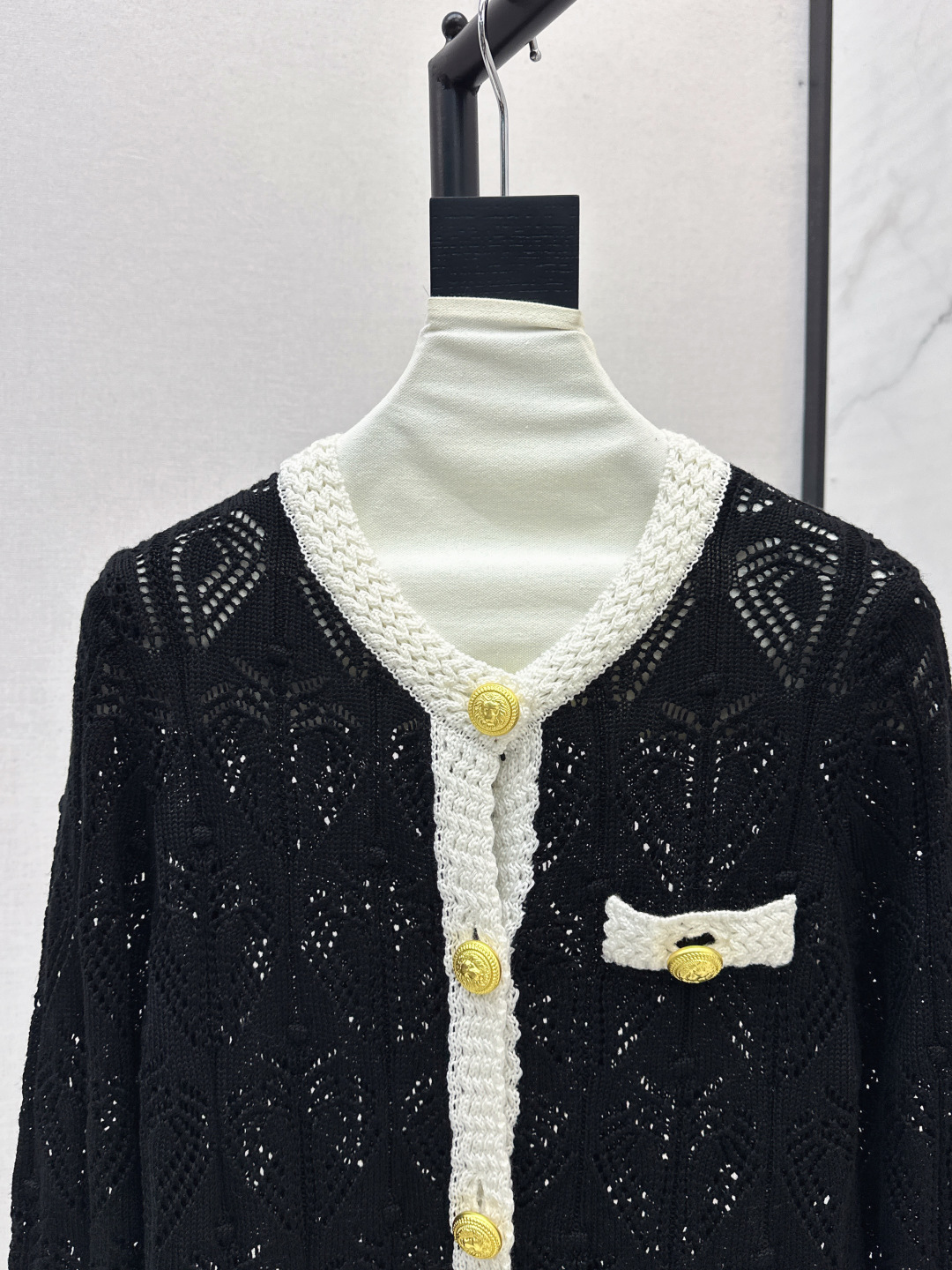 Bal 25Ss Women's Color Block Hollow Knit Cardigan Autumn New Collection 5 cmp i1756461608168 9523 0 3