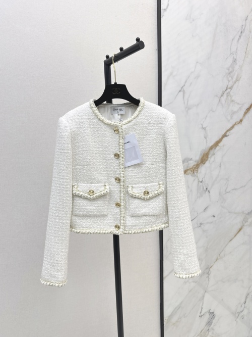 Elegant Tweed Jacket with Pocket Details - Perfect for Fall/Winter 1 Elegant Tweed Jacket with Pocket Details - Perfect for Fall/Winter
