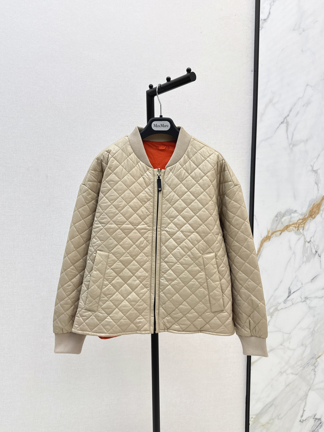 Max Mara جاكيت مبطن ذو وجهين للنساء - تصميم أنيق وعصري