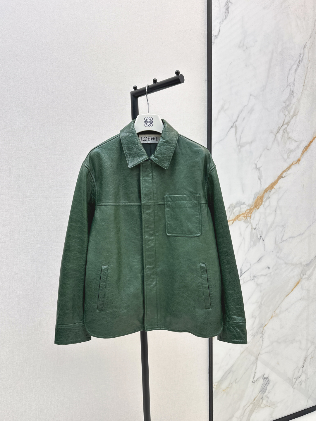 Loewe Veste en Cuir d'Agneau Vert pour Femme - Collection Automne/Hiver