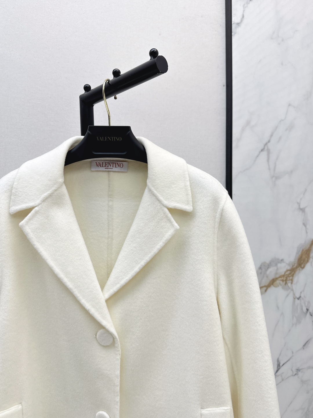 Valentino Women's Double-Faced Wool-Cashmere Coat with Gold Hardware 5 cmp i1756519433949 361 0 3