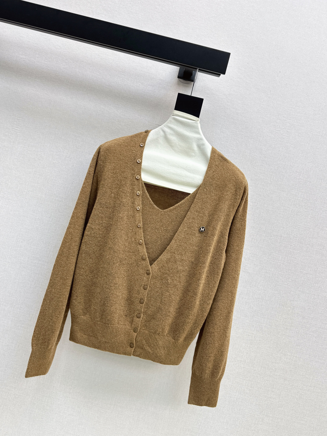 Elegant Wool Blend Two-Piece Knit Cardigan, Casual & Chic Fall/Winter Style 3 cmp i1756524239371 8925 0 1