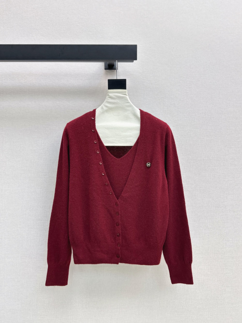 Elegant Women's Wool Knit Cardigan Two-Piece Design - Chic and Cozy 1 Elegant Women's Wool Knit Cardigan Two-Piece Design - Chic and Cozy