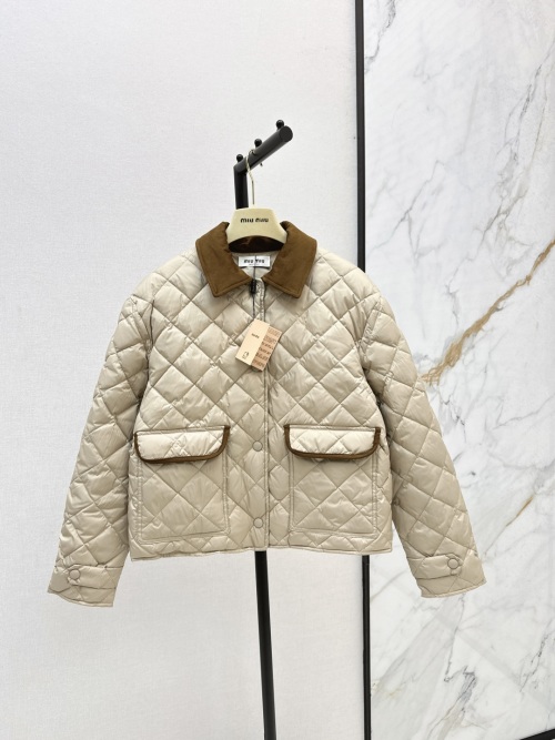 Miu Miu 25SS Quilted Padded Jacket Contrast Collar Short Outerwear 1 Miu Miu 25SS Quilted Padded Jacket Contrast Collar Short Outerwear