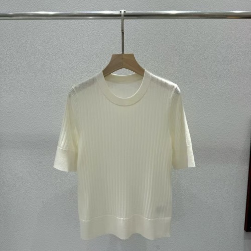 BV Ribbed Wool Short Sleeve Top - Breathable, Soft, and Figure-Flattering 1 BV Ribbed Wool Short Sleeve Top - Breathable, Soft, and Figure-Flattering