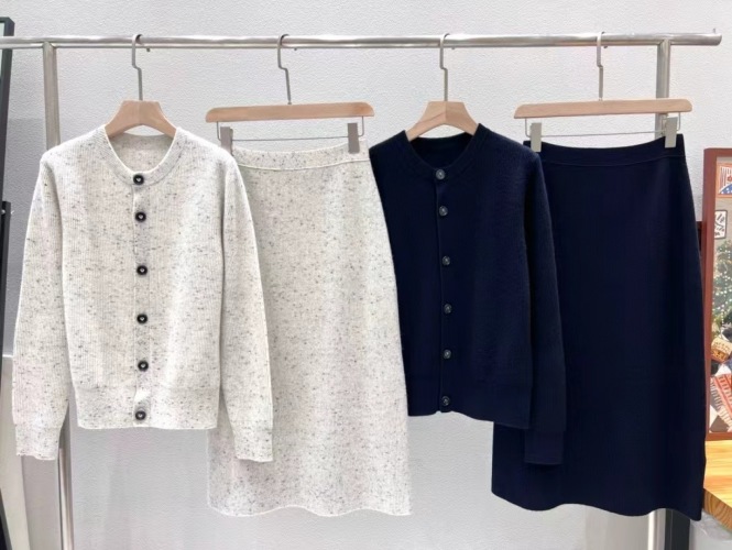 Elegant Women's 100% Cashmere Cardigan and Skirt Set - Soft, Stylish, Versatile 1 Elegant Women's 100% Cashmere Cardigan and Skirt Set - Soft, Stylish, Versatile