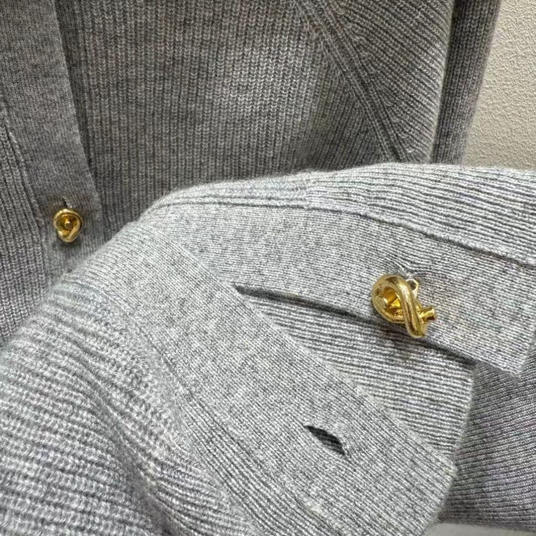 BV Wool Knit Cardigan Women's Large Lapel Metal Buckle Cashmere Sweater 6 cmp i1756603591928 49 0 4