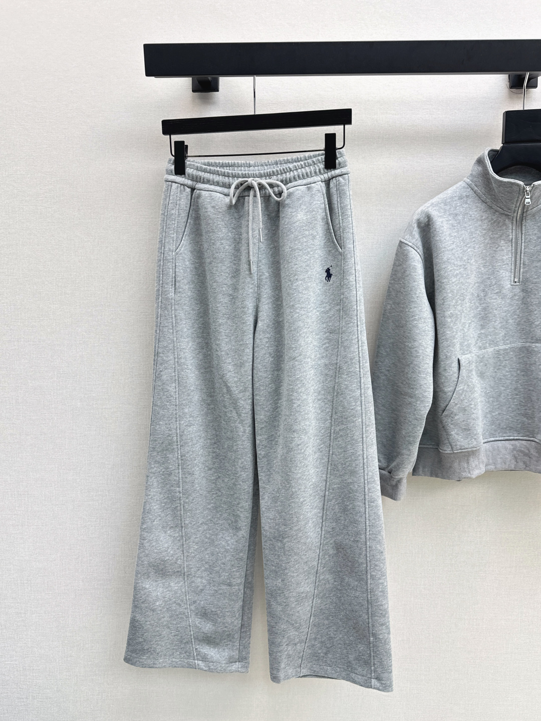 Ralph Lauren Women's Gray Fleece Activewear Relaxed Fit Sweat Suit Set 9 cmp i1756612134879 3392 0 7