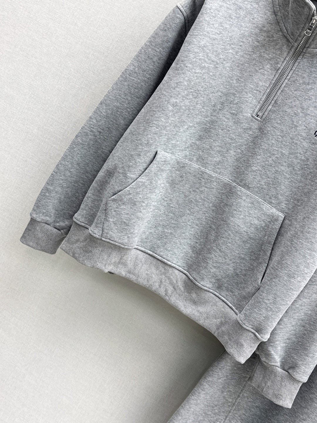 Ralph Lauren Women's Gray Fleece Activewear Relaxed Fit Sweat Suit Set 6 cmp i1756612141239 3359 0 4