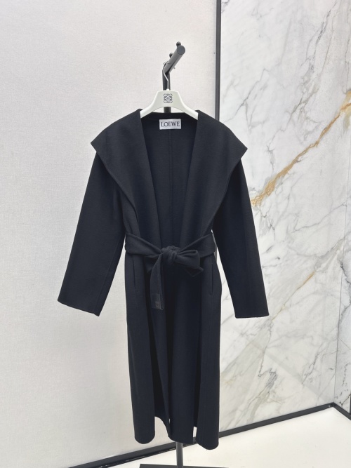 Elegant Loewe Wool Coat - Double-Faced, Long Length, Fall/Winter Collection 1 Elegant Loewe Wool Coat - Double-Faced, Long Length, Fall/Winter Collection