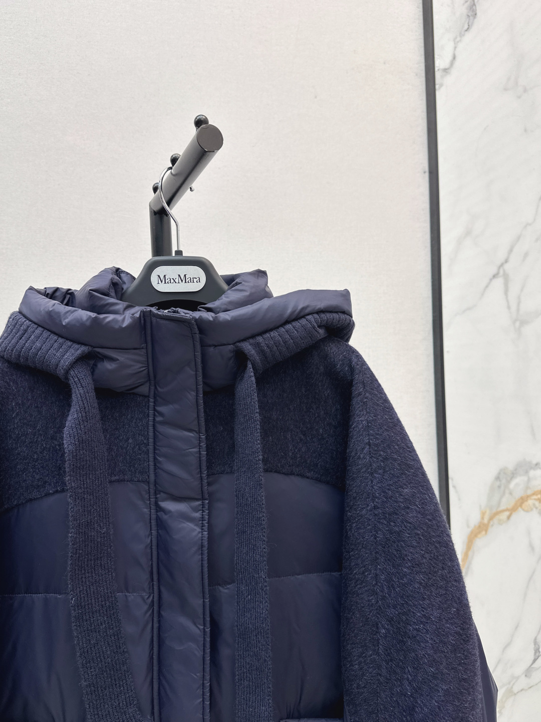 Stylish Women's Color Block Wool Sleeve Hooded Puffer Coat - Winter Essential 6 cmp i1756617435374 9723 0 5