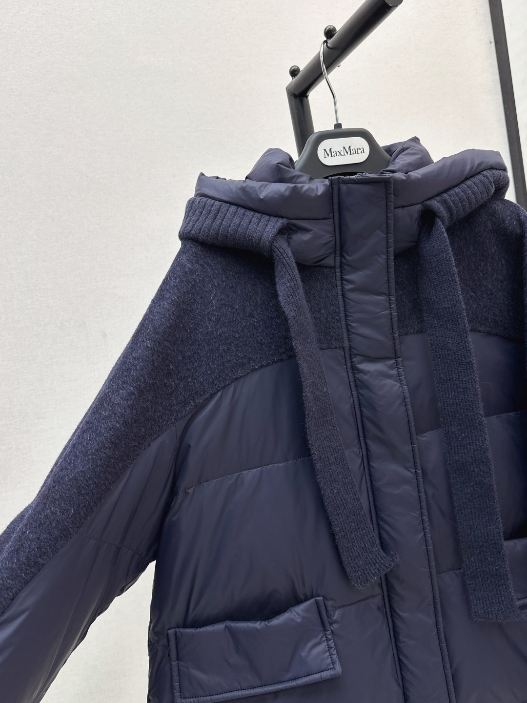 Stylish Women's Color Block Wool Sleeve Hooded Puffer Coat - Winter Essential 7 cmp i1756617438989 7216 0 4