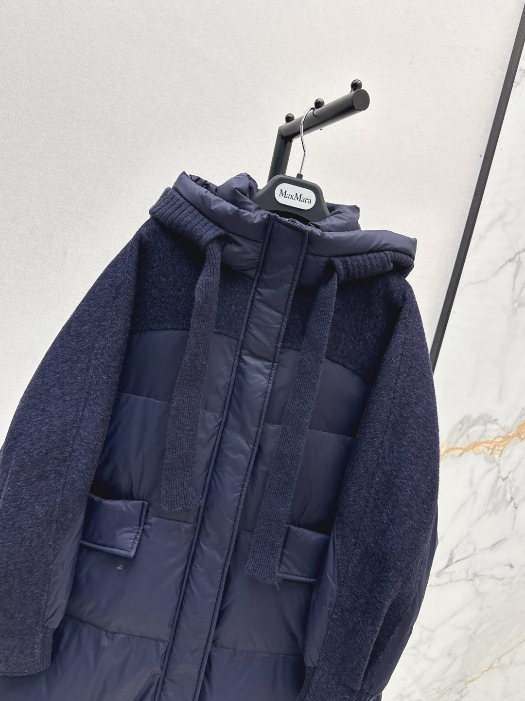 Stylish Women's Color Block Wool Sleeve Hooded Puffer Coat - Winter Essential 5 cmp i1756617438990 6581 0 3