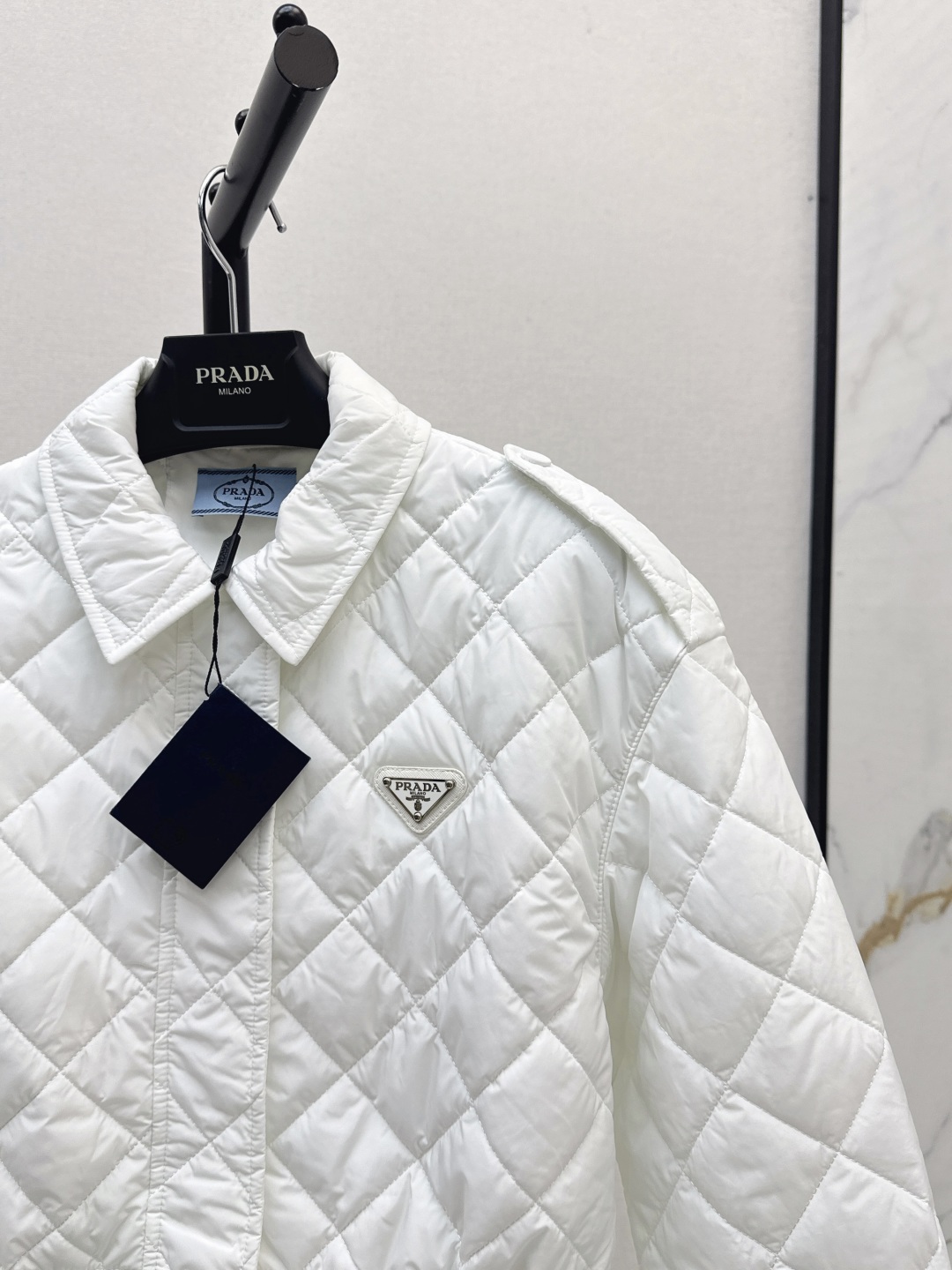 Prada Quilted Padded Jacket - Stylish Drawstring Waist Coat 6 cmp i1756620328899 6062 0 4