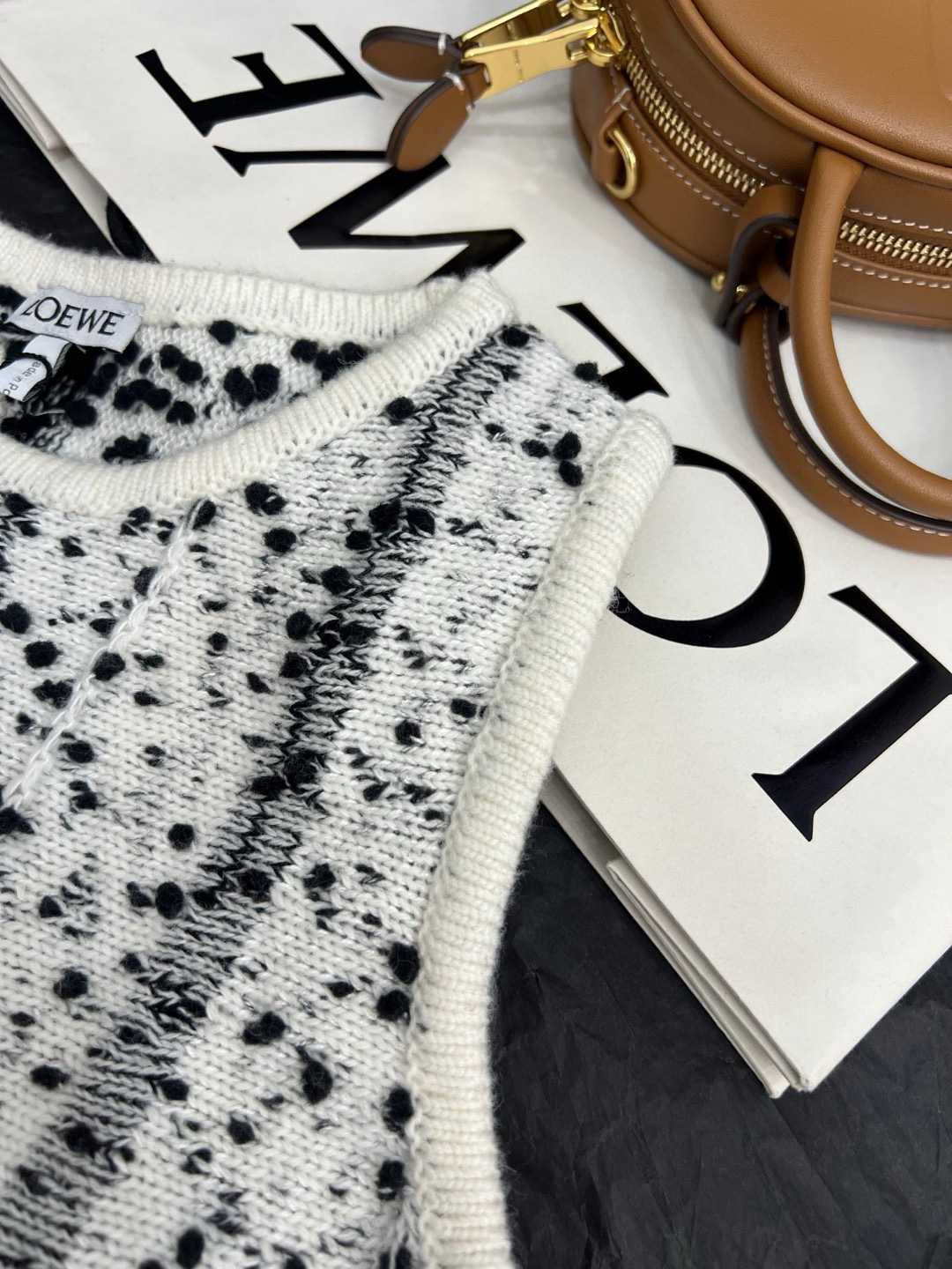 Loewe Women's Black & White Jacquard Knit Vest Elegant Sleeveless Top 5 cmp i1756700011540 2260 0 3
