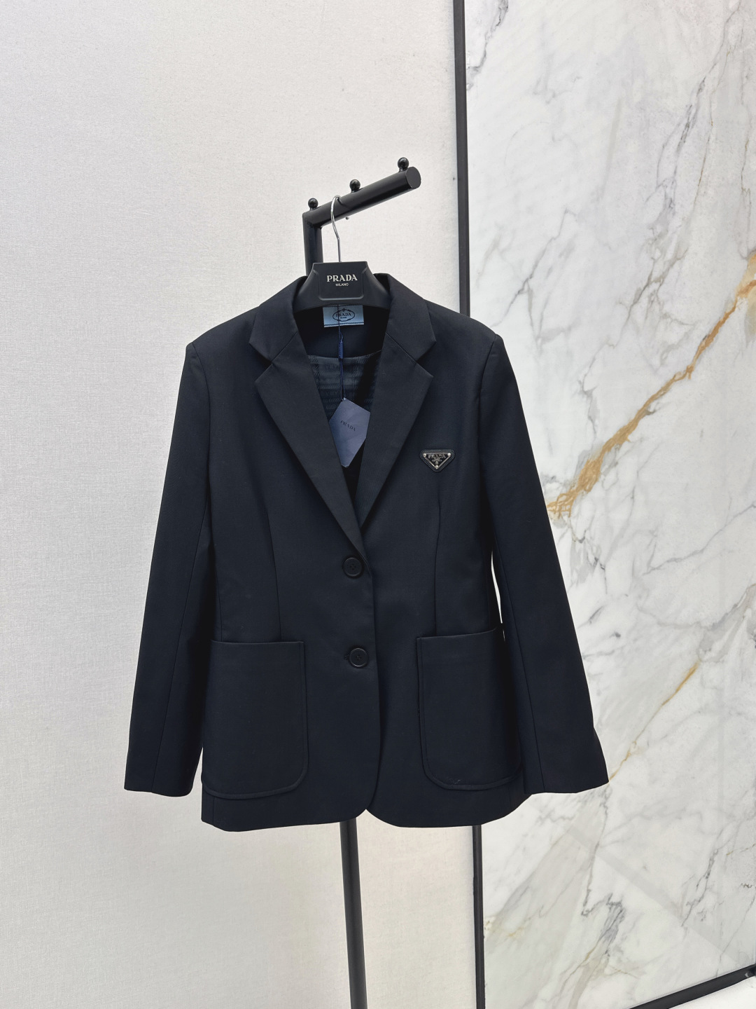 Veste de Tailleur Prada Noire avec Logo Triangulaire pour Femme