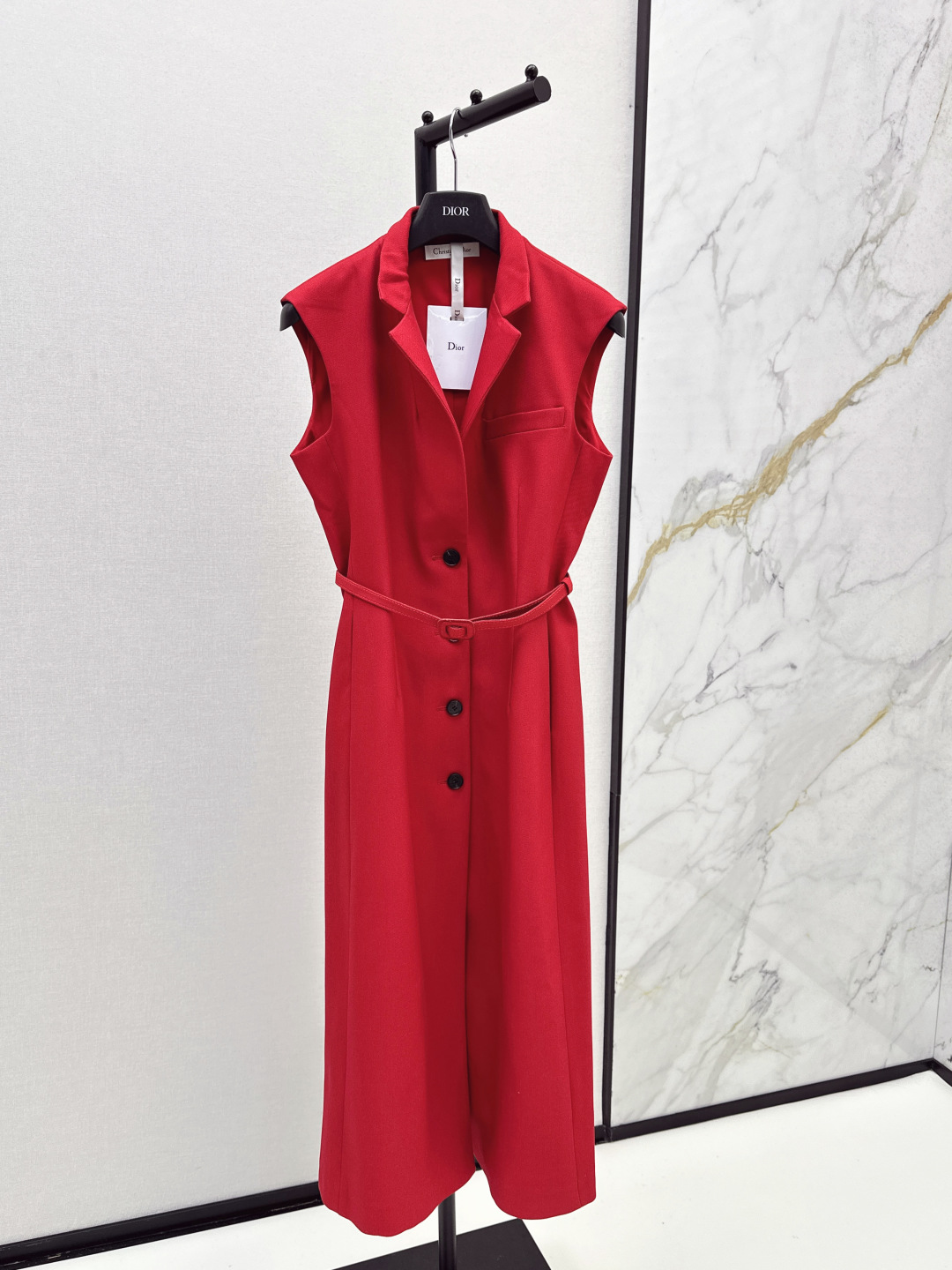 Dior Sleeveless Blazer Dress with Belt - Autumn Collection - Slim Fit 2 cmp i1756709831443 8198 0 0