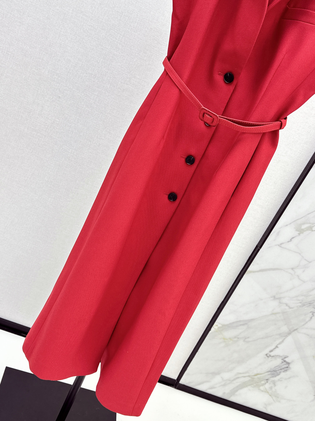 Dior Sleeveless Blazer Dress with Belt - Autumn Collection - Slim Fit 8 cmp i1756709834742 2593 0 6