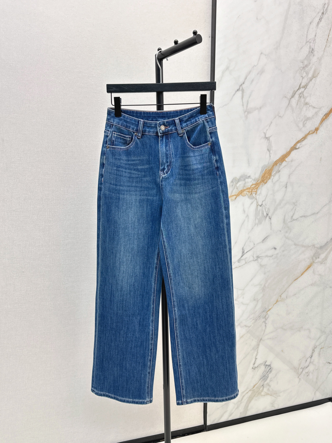 Jean Droit Femme Style Décontracté et Tendance - Collection Automne