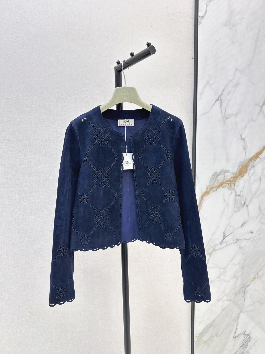 Hermès Women's Suede Lambskin Jacket - Heavy Embroidery, Chic Design 2 cmp i1756710807289 2883 0 0