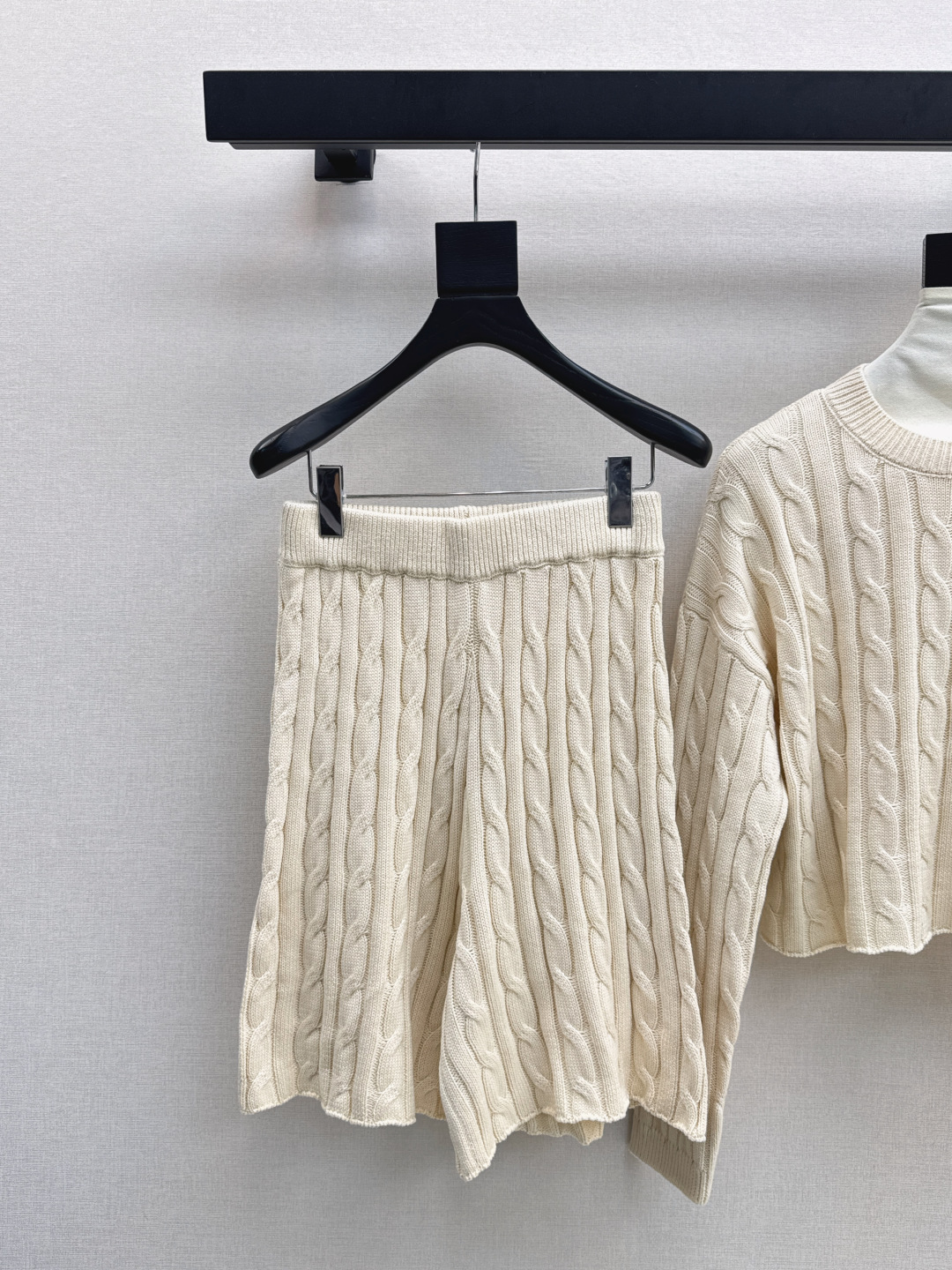 Wool Knit Sweater and Shorts Set - Elegant Cable Knit Loungewear for Women 8 cmp i1756714486186 4081 0 6