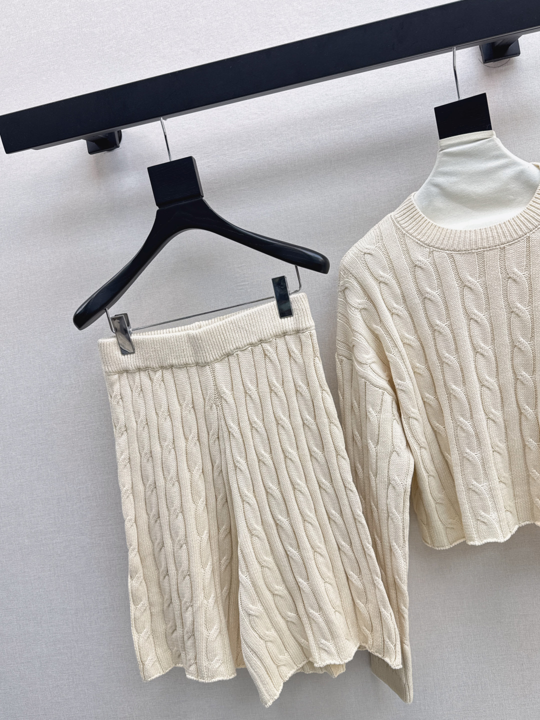 Wool Knit Sweater and Shorts Set - Elegant Cable Knit Loungewear for Women 9 cmp i1756714486186 8681 0 7