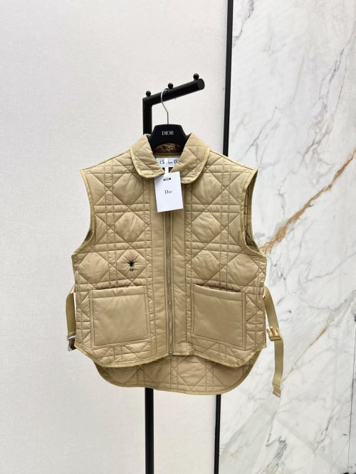 Dior Quilted Vest Women's Sleeveless Jacket Padded Gilet Outerwear 1 Dior Quilted Vest Women's Sleeveless Jacket Padded Gilet Outerwear