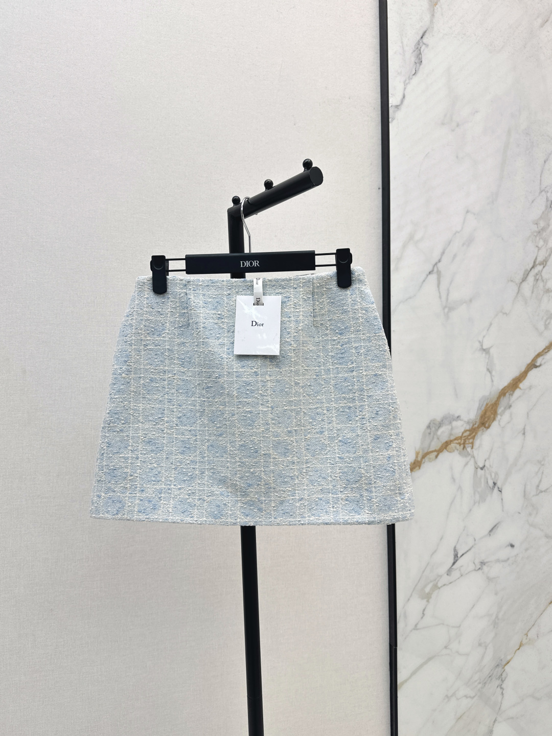 NO:486113,CD 25Ss——————The latest Miss D limited-edition Glacier Blue Virgin Vine plaid classic skirt developed and customized three-dimensional woven tweed fabric, three-dimensional and broad, age-reducing temperament, classic A-line style, huge and versatile, slim and tall, chaebol daughter high-end baby pink French elegant temperament, white and rich beauty must-have item, one color is available in stock, sml, skirts, alexander wang19860909CD 25Ss————早秋最新款Miss D限定冰川蓝戴妃藤格纹经典半裙 开发定制立体编织粗花呢面料立体挺阔 减龄气质经典A字版型巨百搭上身显瘦又高挑 财阀千金高级baby粉调法式优雅气质 白富美必入单品 一色现货发售sml,,skirts,alexander wang,Women's clothing