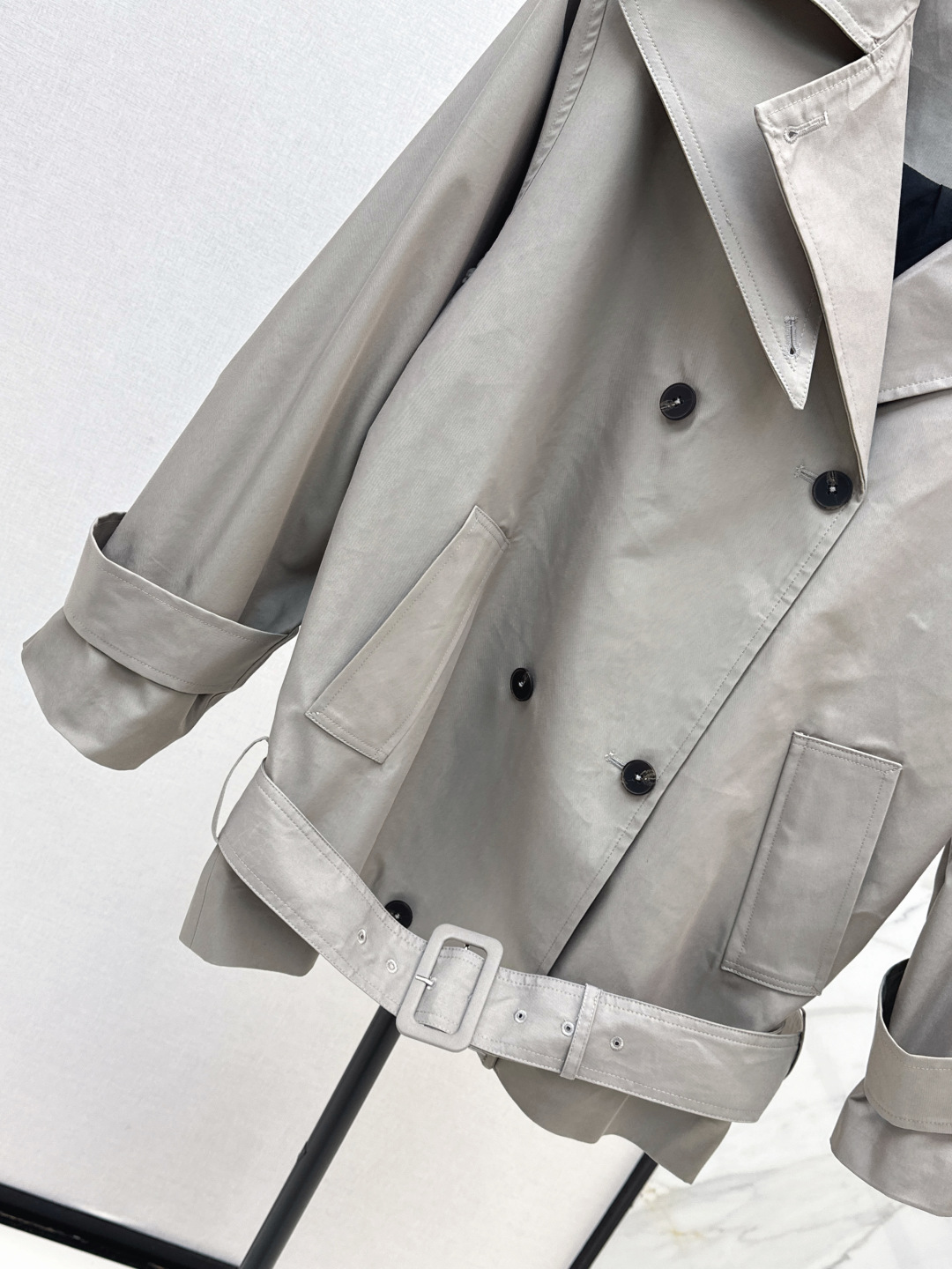 Women's Wide-Shoulder Trench Coat - Stylish & Versatile Fall Outerwear 6 cmp i1757829246801 5016 0 4