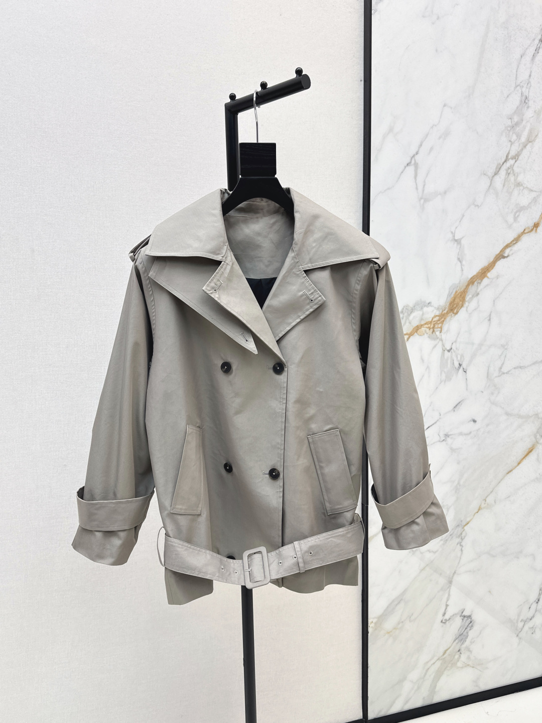 Women's Wide-Shoulder Trench Coat - Stylish & Versatile Fall Outerwear 3 cmp i1757829252967 1766 0 1