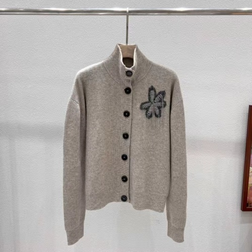 Elegant Women's Cashmere Cardigan with Floral Beaded Embellishments 1 Elegant Women's Cashmere Cardigan with Floral Beaded Embellishments