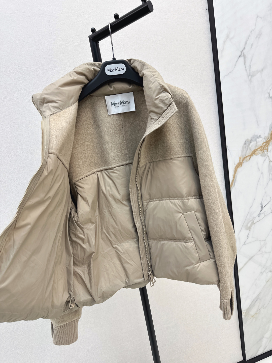 Max Mara Women's Wool Blend Puffer Jacket, Stand Collar, Three Colors 8 cmp i1757937209562 6682 0 6