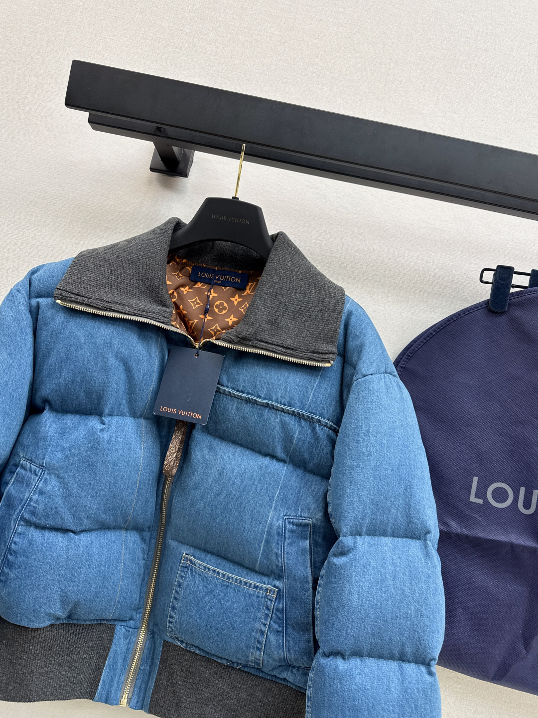 Louis Vuitton Denim Puffer Jacket: Winter Fashion, Warm and Stylish 3 cmp i1757940248388 8110 0 1