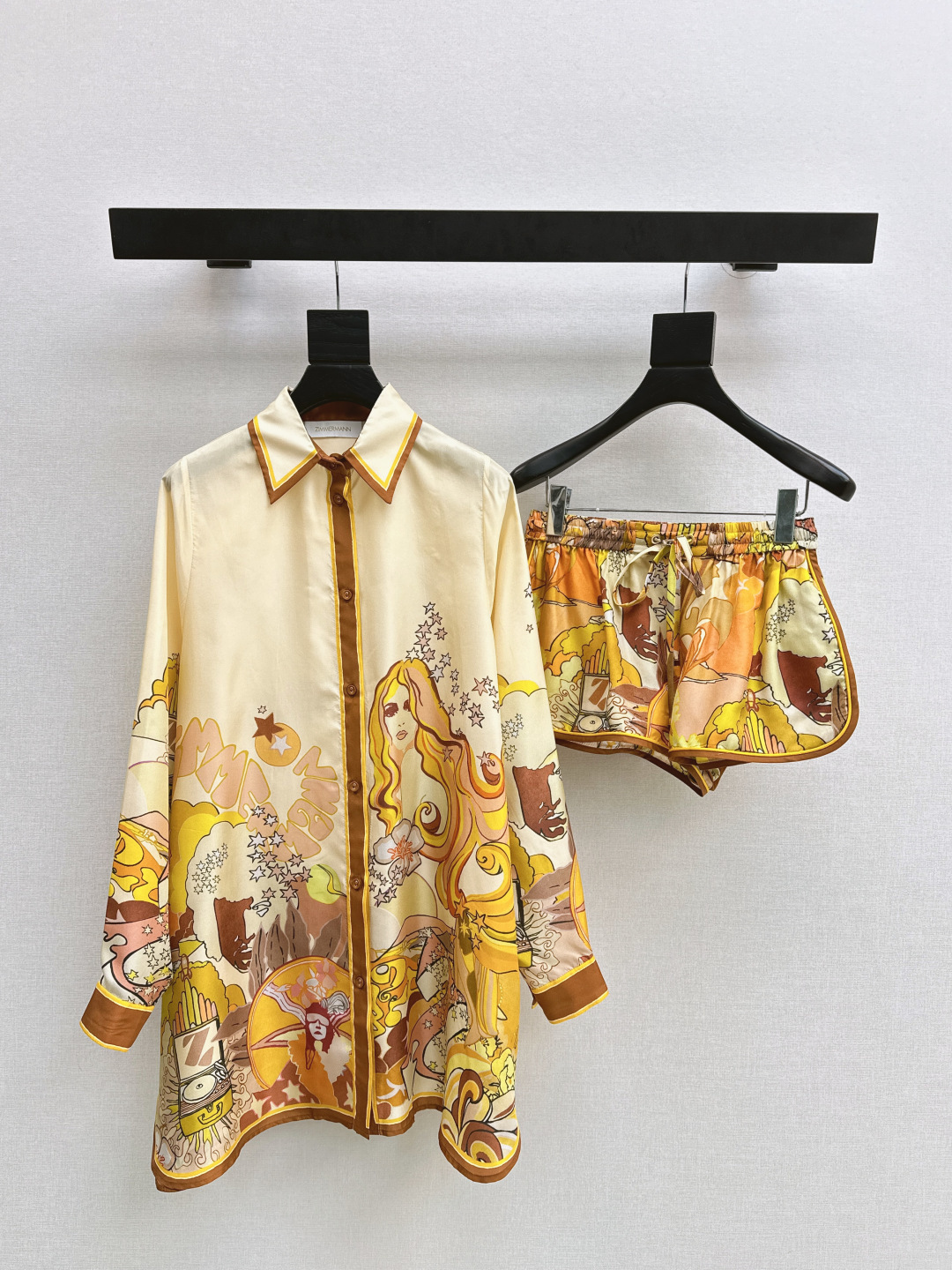 NO:713680,Zim 26Ss - the latest early spring vacation series romantic suit printed shirt + belted shorts. Original customized heavy silk fabric. Palace style age-reducing girl style. Beautiful upper body. Fairy and elegant white and rich beauty must-have items. One color ready for sale smlxl tops, shorts, shirts, real silk,19860909Zim 26Ss———早春最新款度假系列浪漫套装印花衬衫+腰带短裤 原版定制重磅真丝面料 宫廷风减龄少女风 上身美的不要不要的 仙气优雅的白富美必备单品 一色现货发售smlxl 上衣,,shorts,shirts,real silk,,Women's clothing