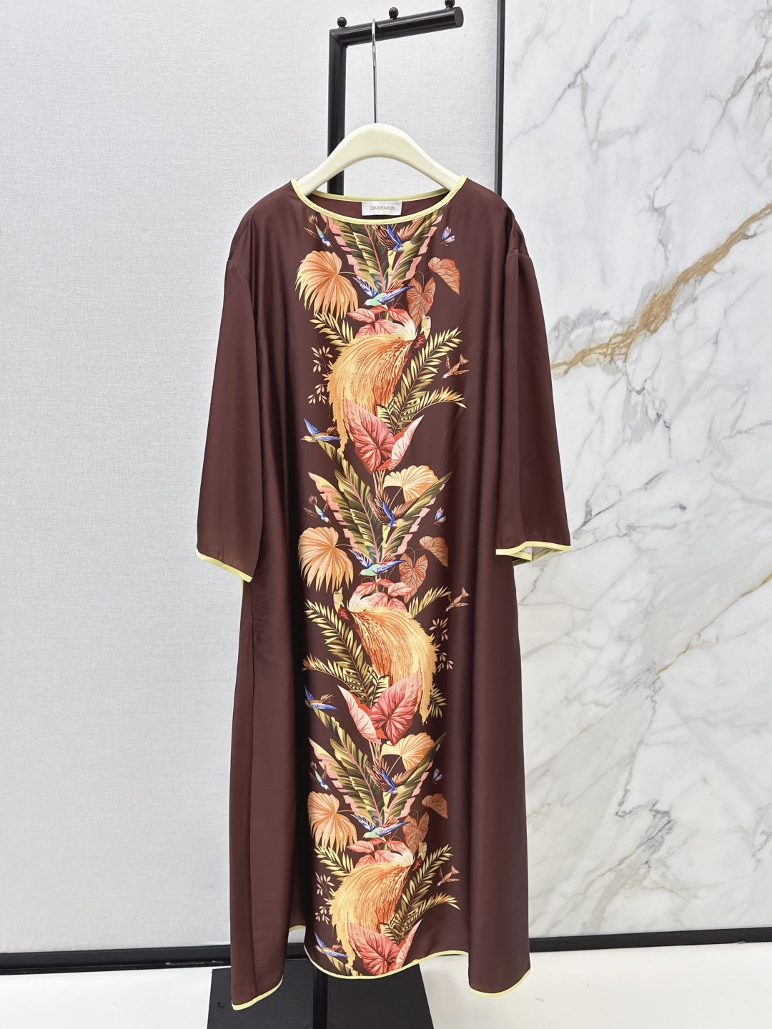 NO:791049,Zim 26Ss————The latest spring and summer vacation series printed silk dress, 100% silk and silky fabric, retro and fashionable, low-key temperament and luxurious and high-end, versatile and easy to match, two colors ready for sale sml,,skirts,real silk,19860909Zim 26Ss————春夏最新款度假系列印花真丝连衣裙百分百真丝丝滑面料 复古时髦 低调气质又奢华高级 版型百搭不挑人 两色现货发售sml,,skirts,real silk,,Women's clothing