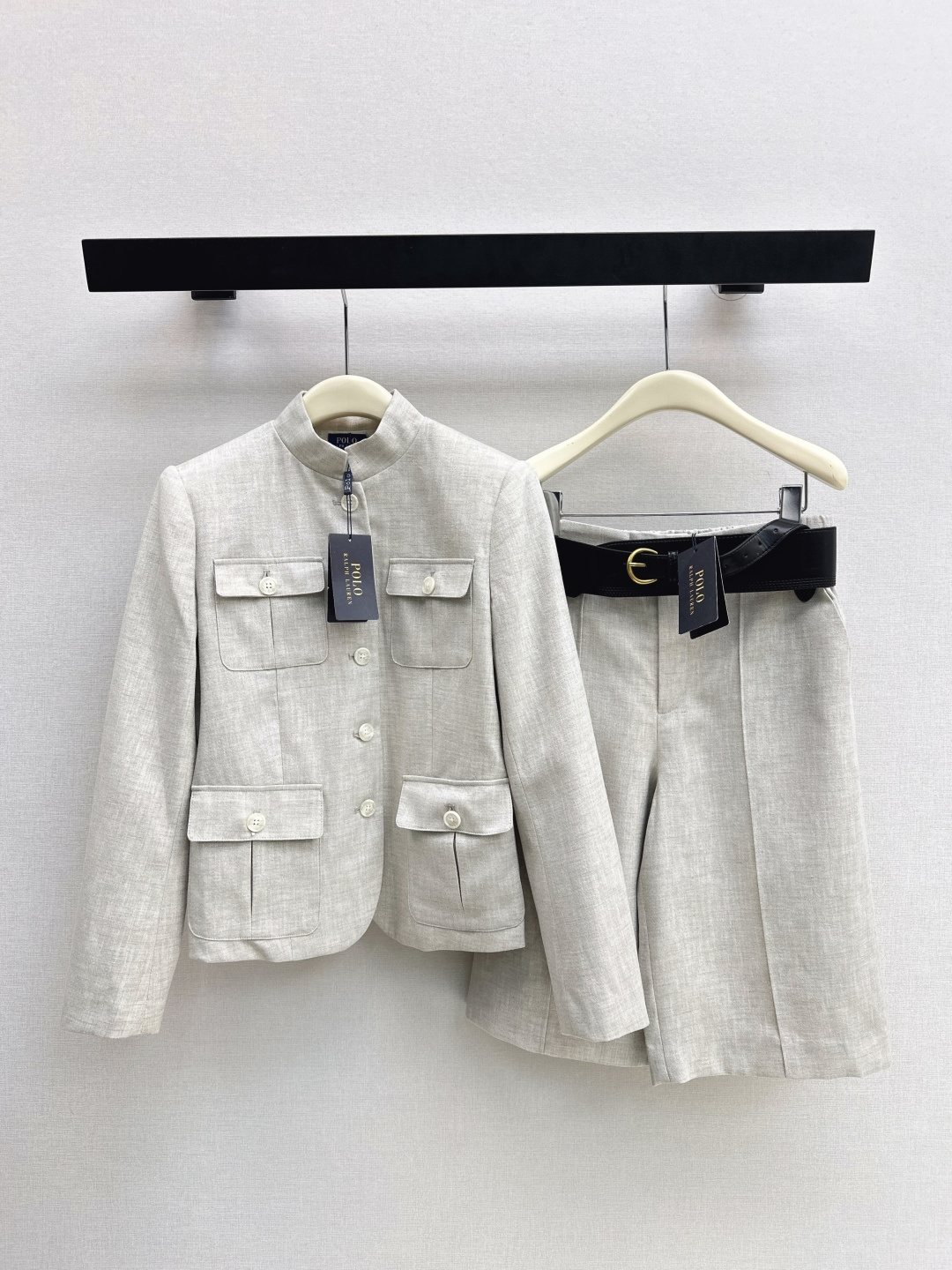 NO:792079,Old money style high-end commuter RL 25Ss - the latest loose linen suit for spring and summer, stand collar, four pockets, stand collar linen jacket + belted trousers, linen blended fabric, super good texture, very high-end, proper old money style, suitable for daily gatherings or commuting, lazy and casual, with a sense of vacation. Comes with one color. Available in stock, sml, jackets & coats,19860909老钱风高阶通勤 RL 25Ss——春夏最新款松弛感亚麻套装立领四口袋立领亚麻外套+腰带中裤 亚麻混纺面料 质感超好 非常高级 妥妥的老钱风 日常聚会或者通勤都可以 慵懒休闲又有度假感 配 一色分开发 现货发售sml 外,,jackets & coats,,Women's clothing
