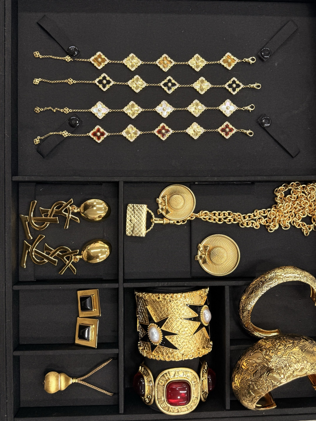 NO:647649,Medieval series, Cardia high-end jewelry19860909中古系列,,卡迪亚高端饰品,Jewelry