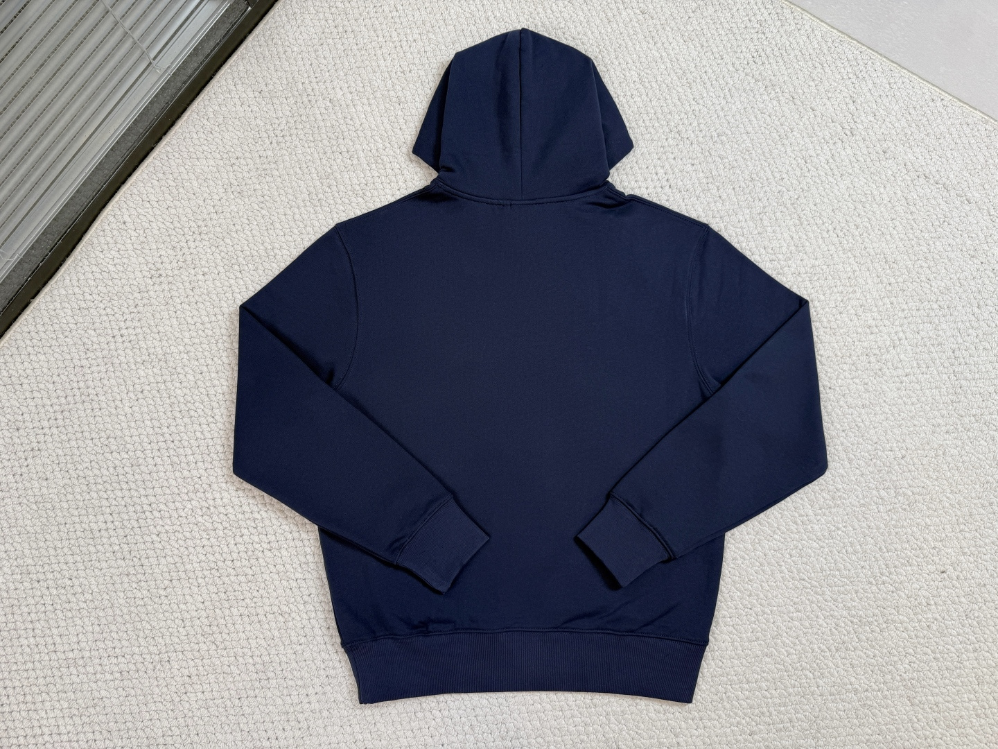 迪奥/CD / 标志连帽运动衫面料：26支双纱面+10S毛绒底复合结构 / 380G罗纹：21支470g