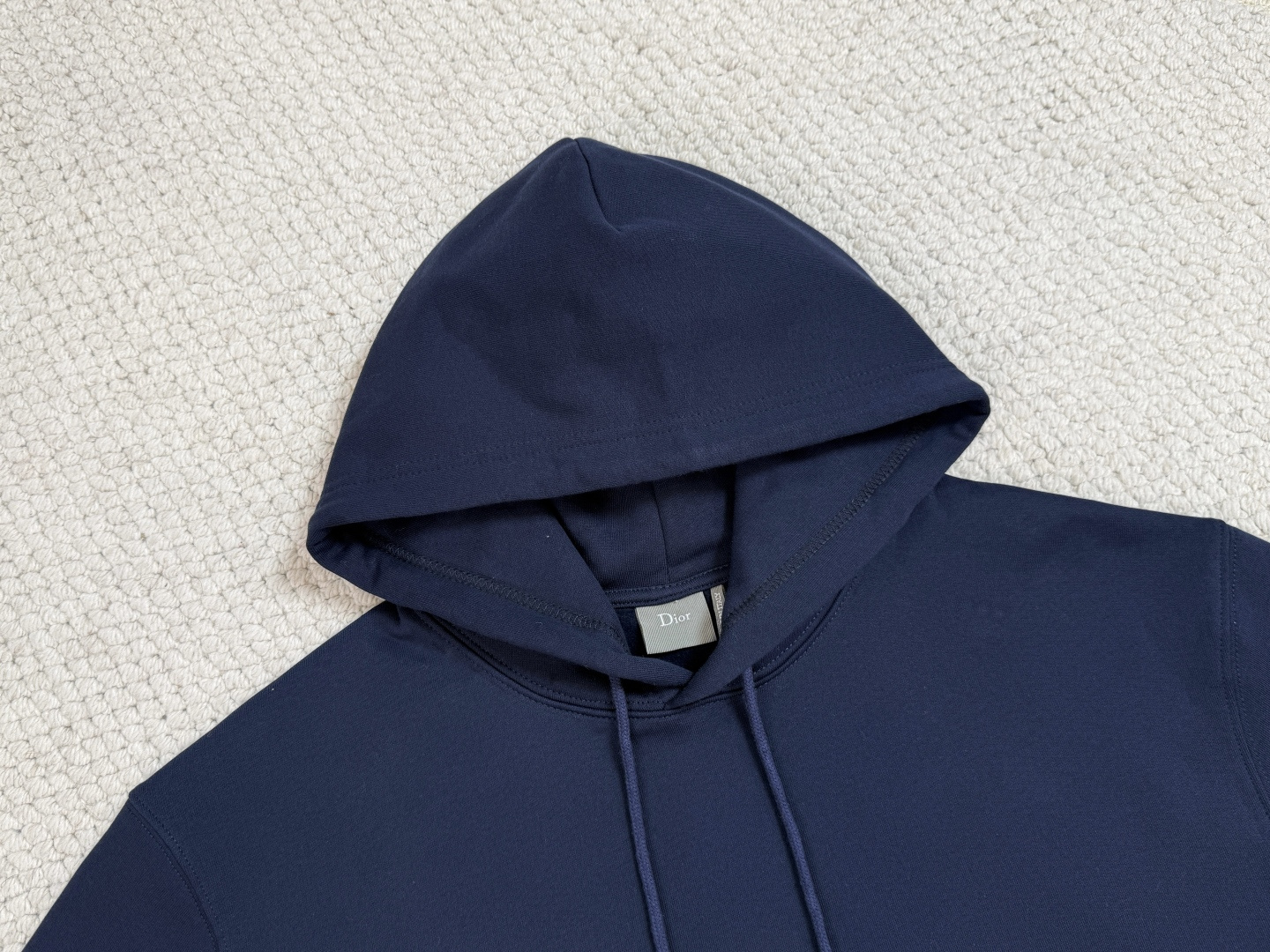 迪奥/CD / 标志连帽运动衫面料：26支双纱面+10S毛绒底复合结构 / 380G罗纹：21支470g