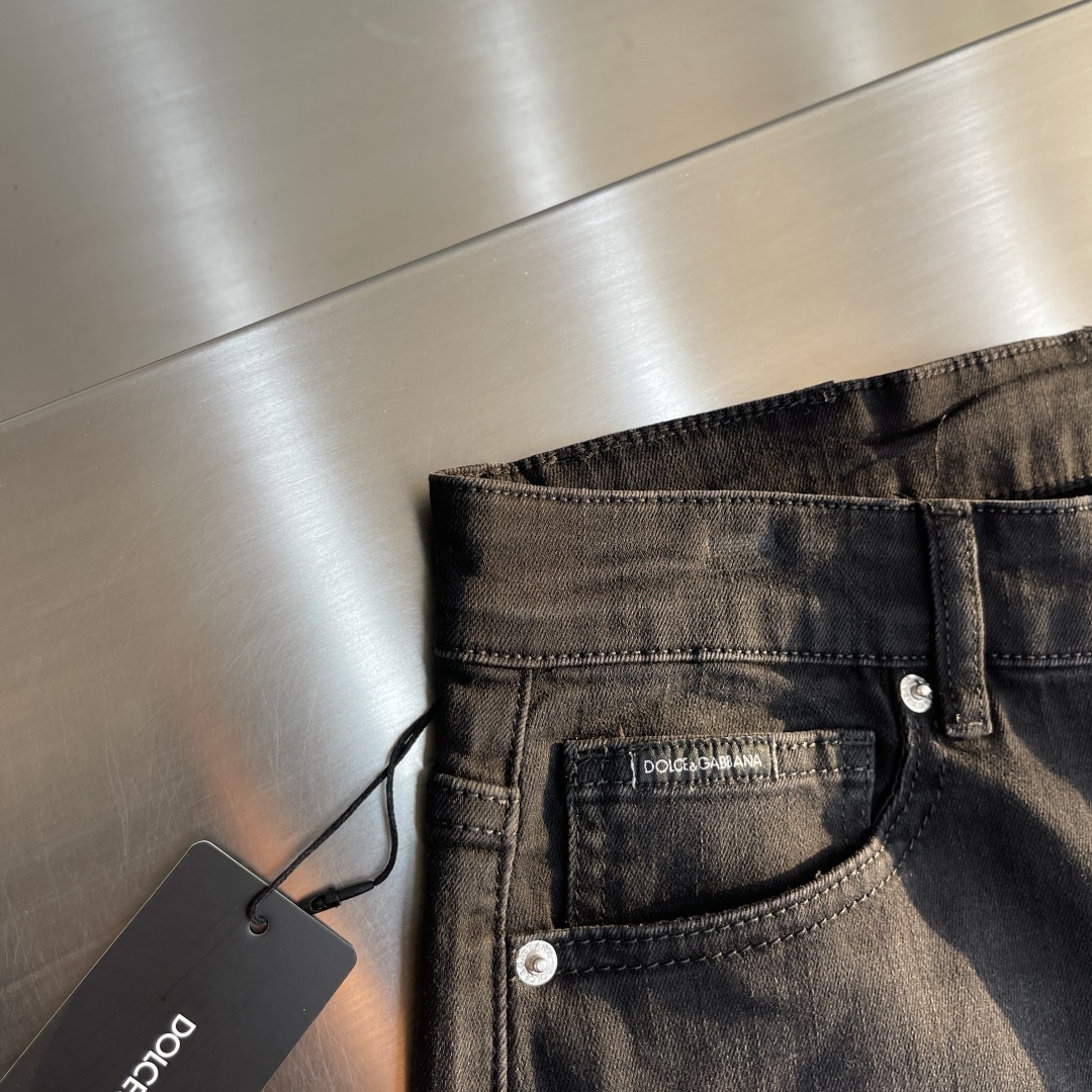 Dolce & Gabbana Black Denim Jeans with DG Print Pocket - Luxury Quality 5 cmp i1736845122420 4551 0 2