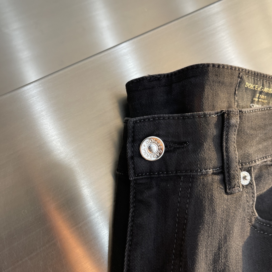 Dolce & Gabbana Black Denim Jeans with DG Print Pocket - Luxury Quality 4 cmp i1736845122507 4954 0 1
