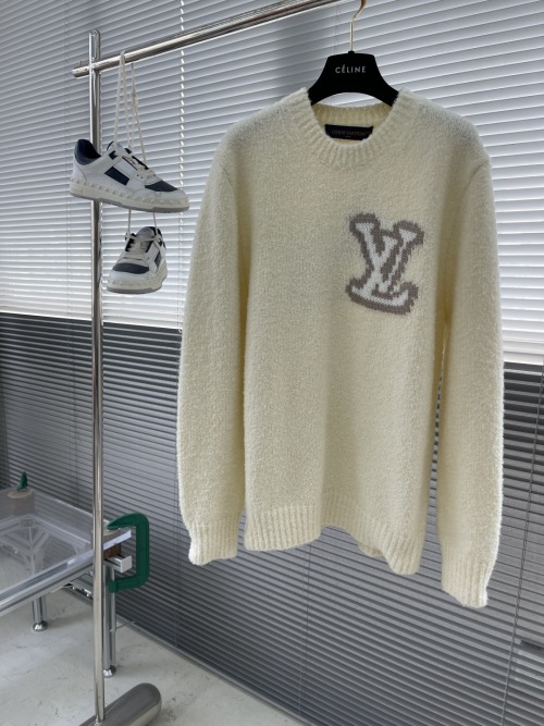 Louis Vuitton Wool-Cashmere Blend Sweater with Signature Logo - Unisex Fit 1 Louis Vuitton Wool-Cashmere Blend Sweater with Signature Logo - Unisex Fit