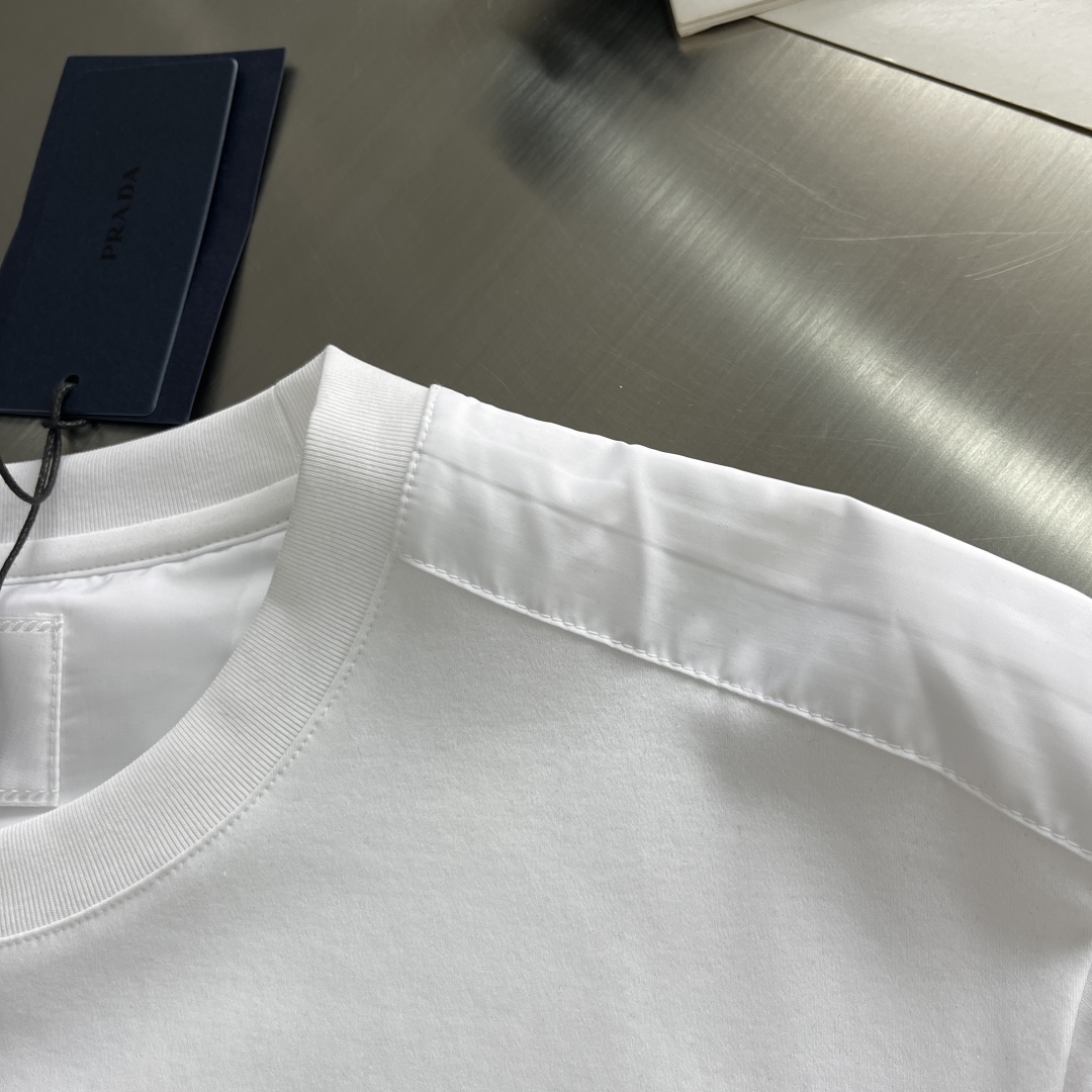 Prada Re-Nylon Patch Pocket T-Shirt | Soft, Durable & Comfortable 5 cmp i1739528180637 2239 0 2