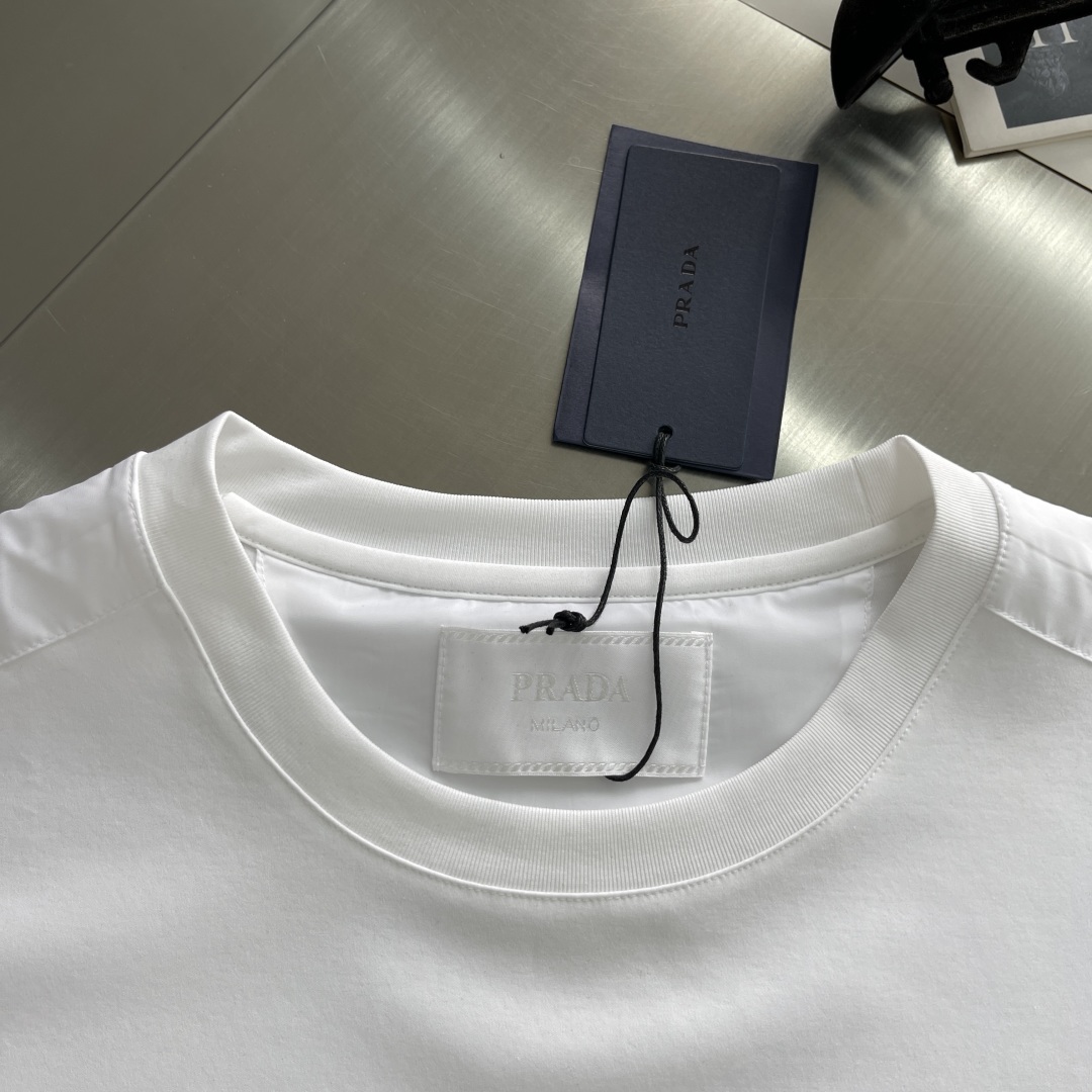 Prada Re-Nylon Patch Pocket T-Shirt | Soft, Durable & Comfortable 3 cmp i1739528180712 2257 0 0
