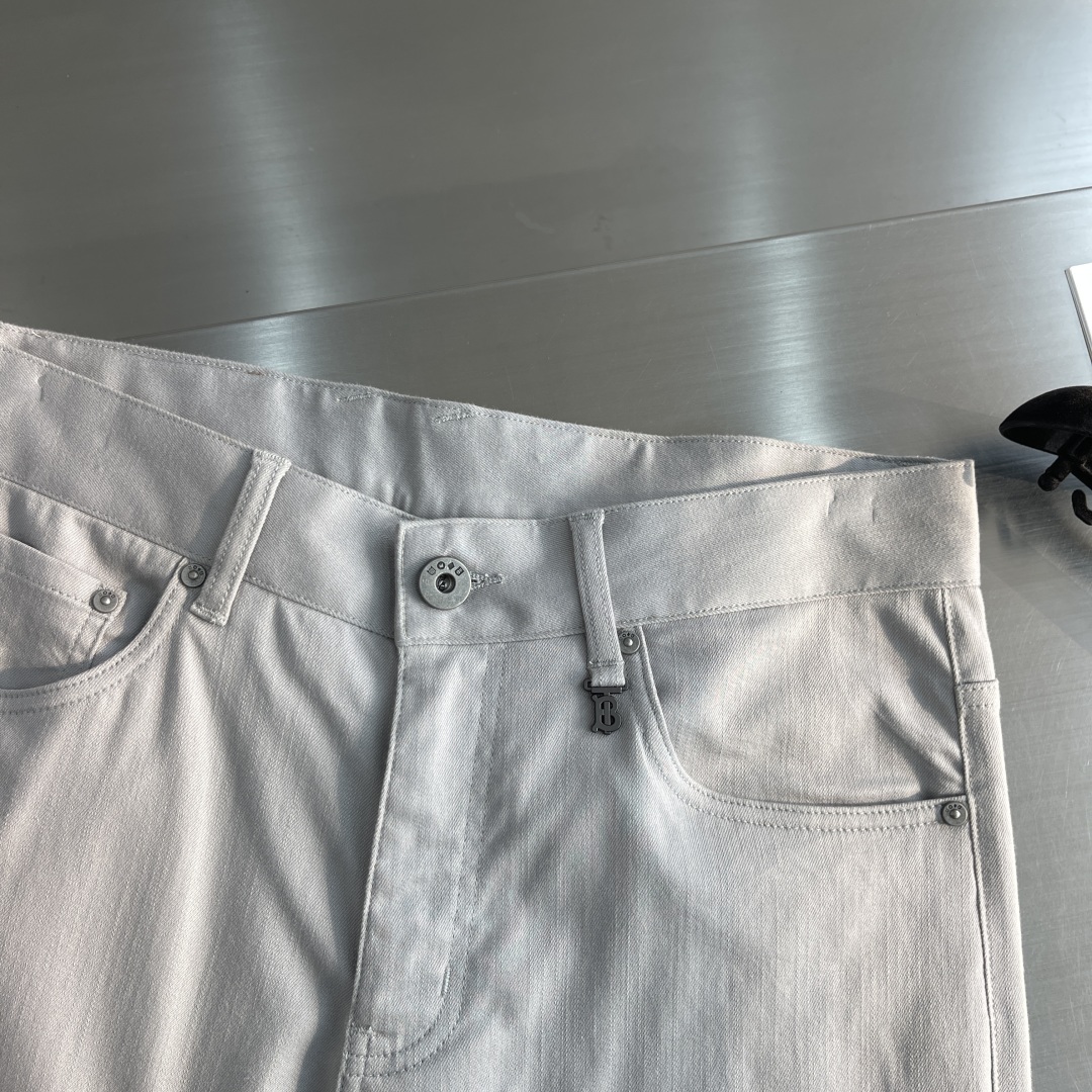 Fashion Update: BBR Prime Jeans, Leather Cards, Cowboy Luxe, Logo Models. - 图片 8