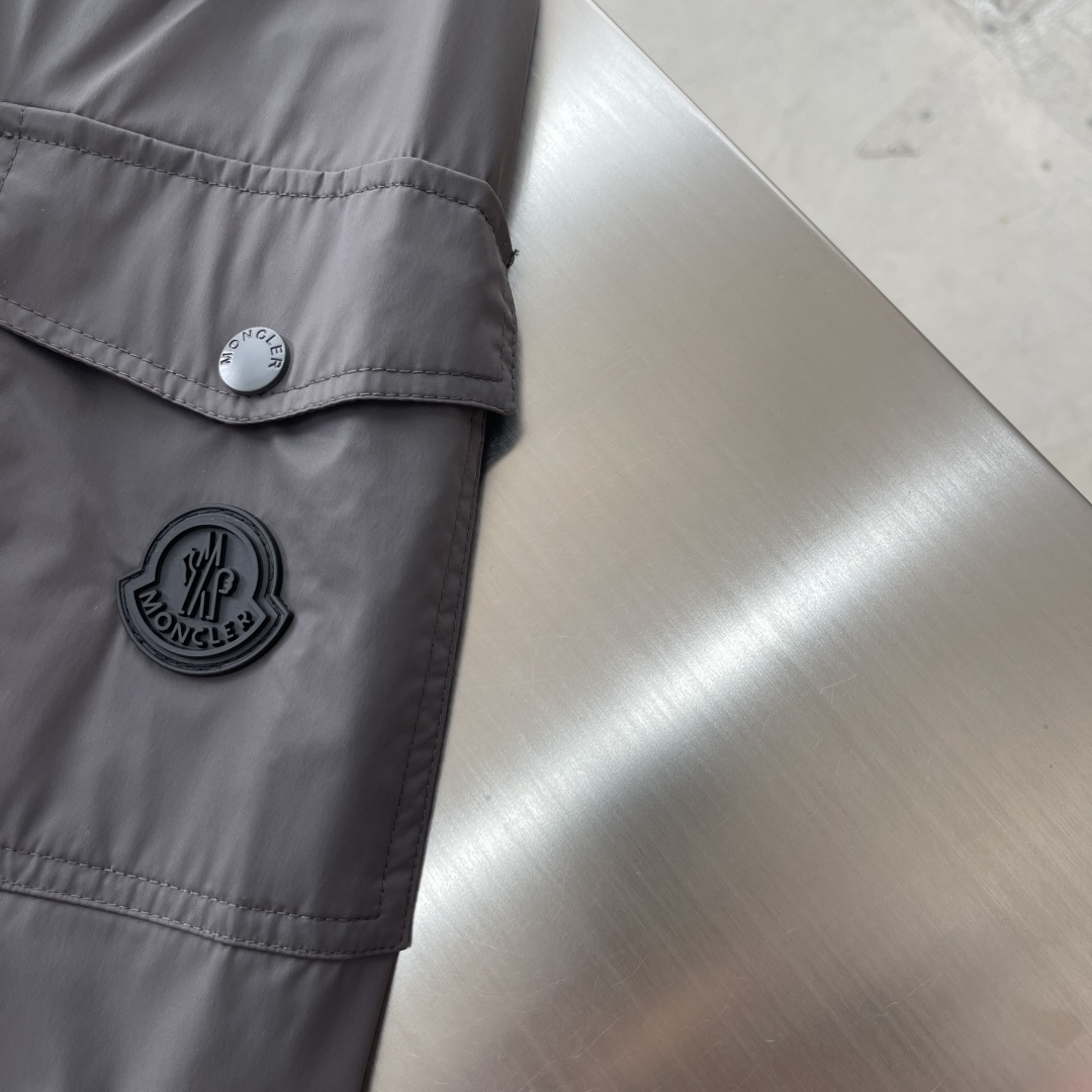 Moncler Men's Lightweight Hooded Jacket Spring 2024 Casual Windbreaker 6 cmp i1740044518275 826 0 2