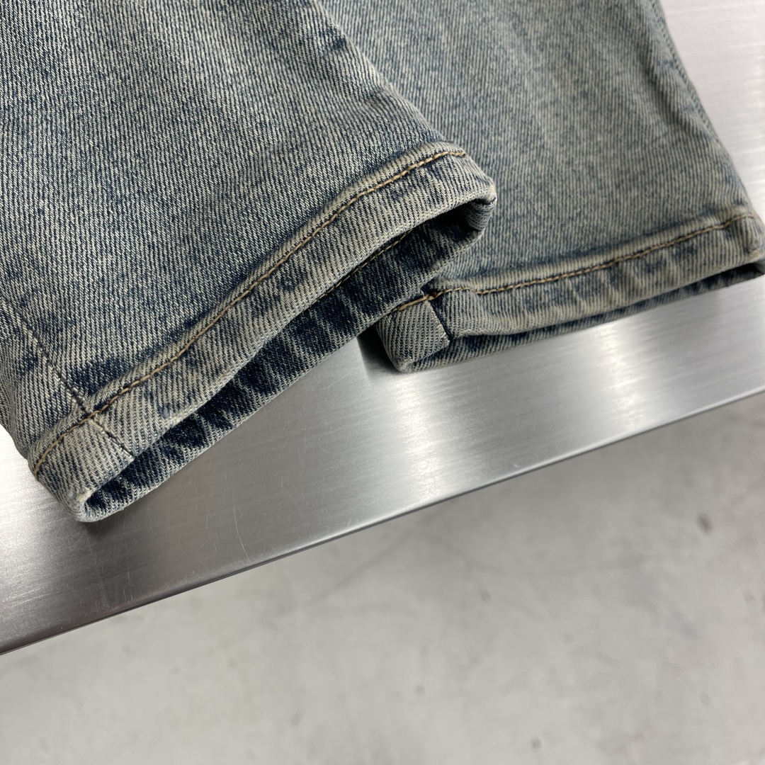 Givenchy Men's Slim-Fit Stretch Denim Jeans with Logo Print - Vintage Wash 7 cmp i1740650567667 9319 0 3