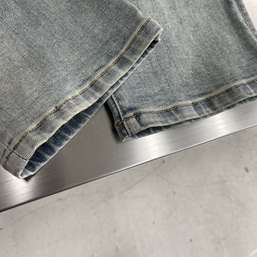 Balenciaga Relaxed Fit Jeans - Super Comfortable, Washed Denim 7 cmp i1740650682530 5236 0 3