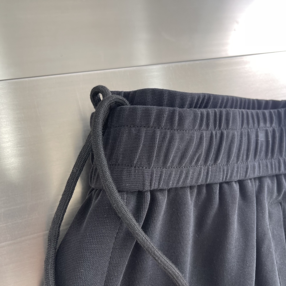 Lululemon Straight-Leg Lounge Pants - Soft, Comfortable, and Stylish 2 cmp i1741865416036 4953 0 0