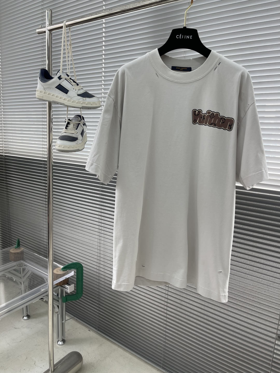 Louis Vuitton Logo Print Cotton T-Shirt Casual Unisex Tee